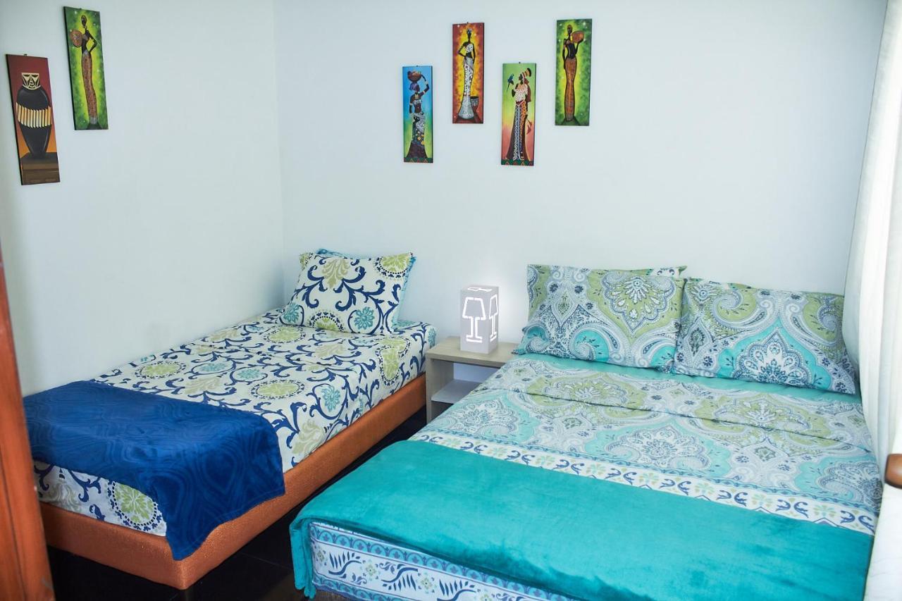 Cozy Apartment Excellent Location, Air Conditioning Cali Bagian luar foto
