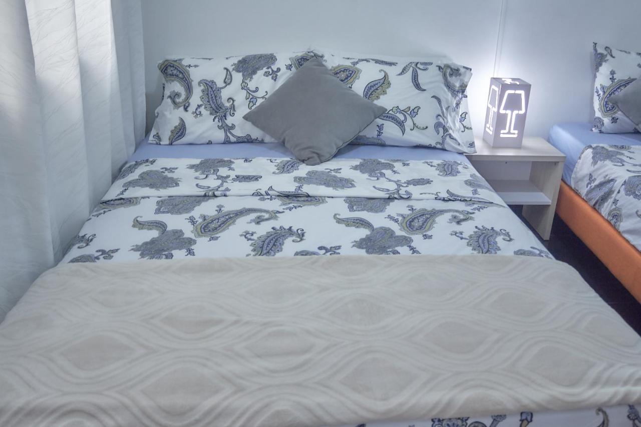 Cozy Apartment Excellent Location, Air Conditioning Cali Bagian luar foto