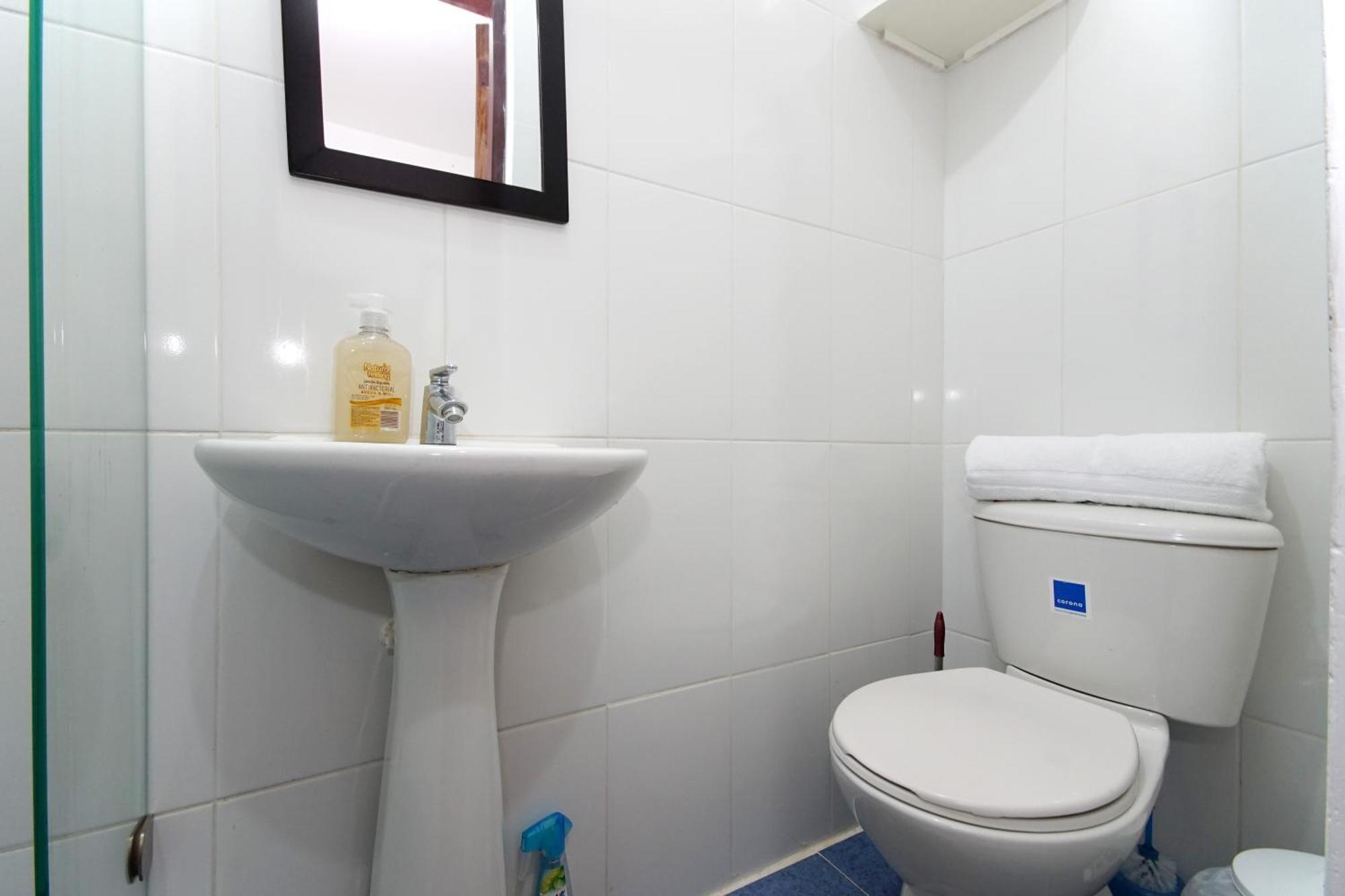 Cozy Apartment Excellent Location, Air Conditioning Cali Bagian luar foto